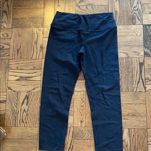 Lululemon Black Cropped Cross Front Legging